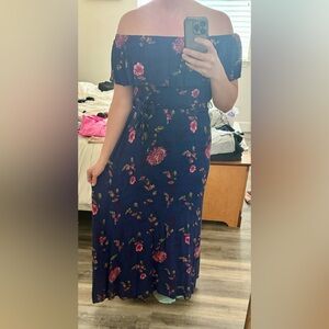 Baltic born off the shoulder